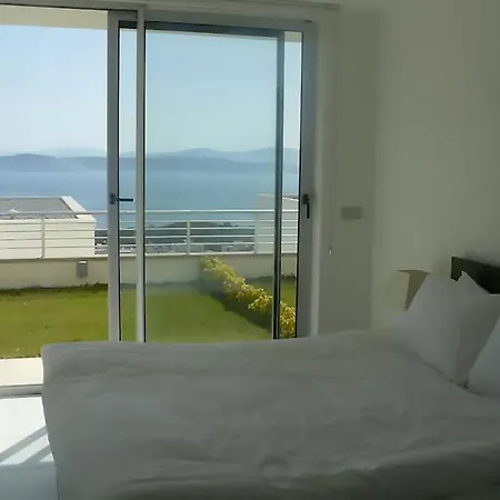 Horizon Sky Coconut 1 Apartment